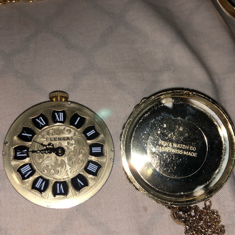 Amazing lenga watch pendant